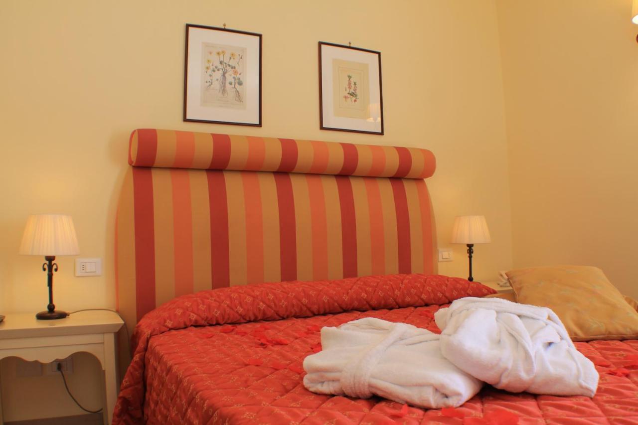 Il Parco Sul Mare Resort & Spa Торторето Экстерьер фото