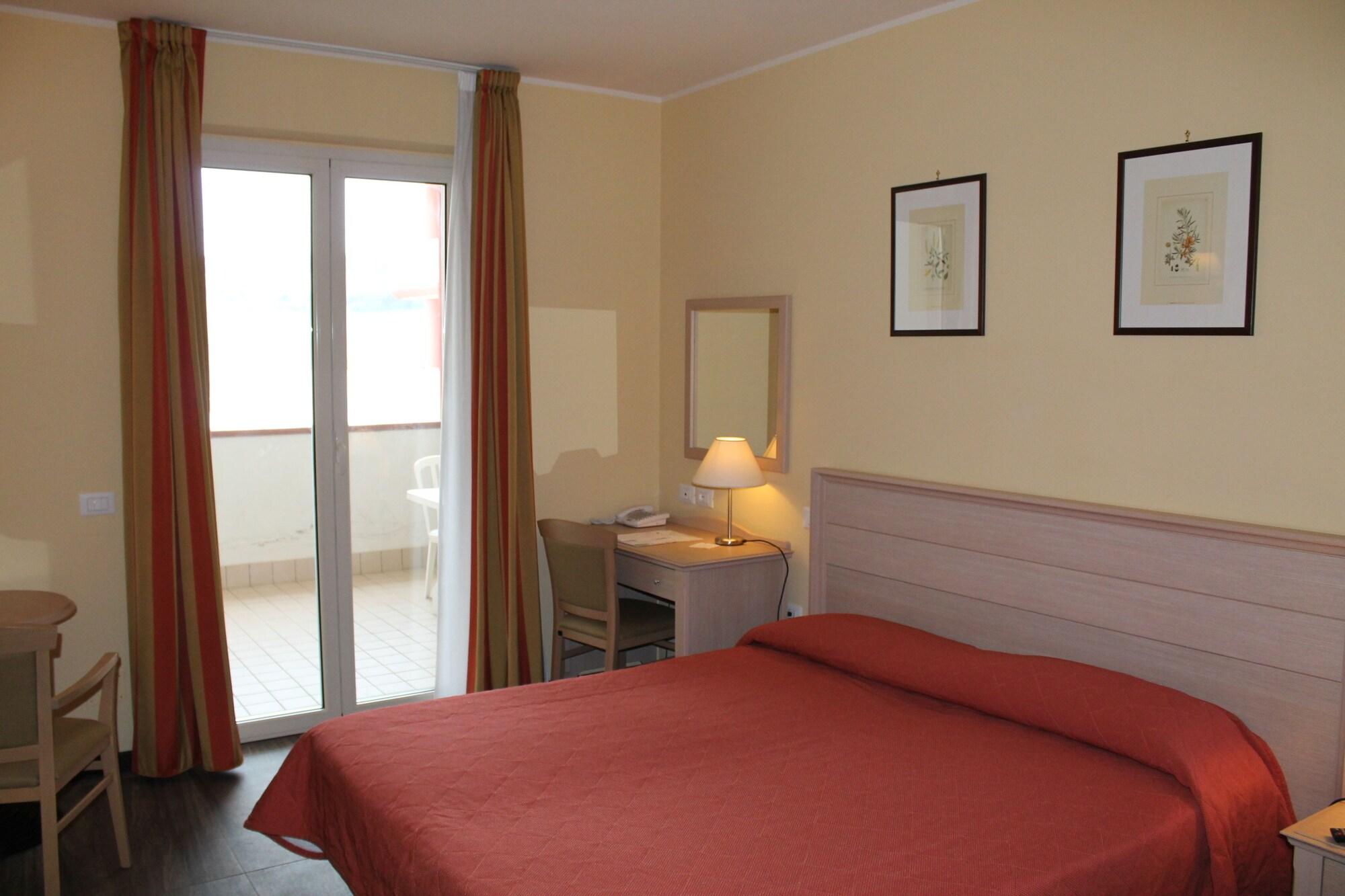 Il Parco Sul Mare Resort & Spa Торторето Экстерьер фото