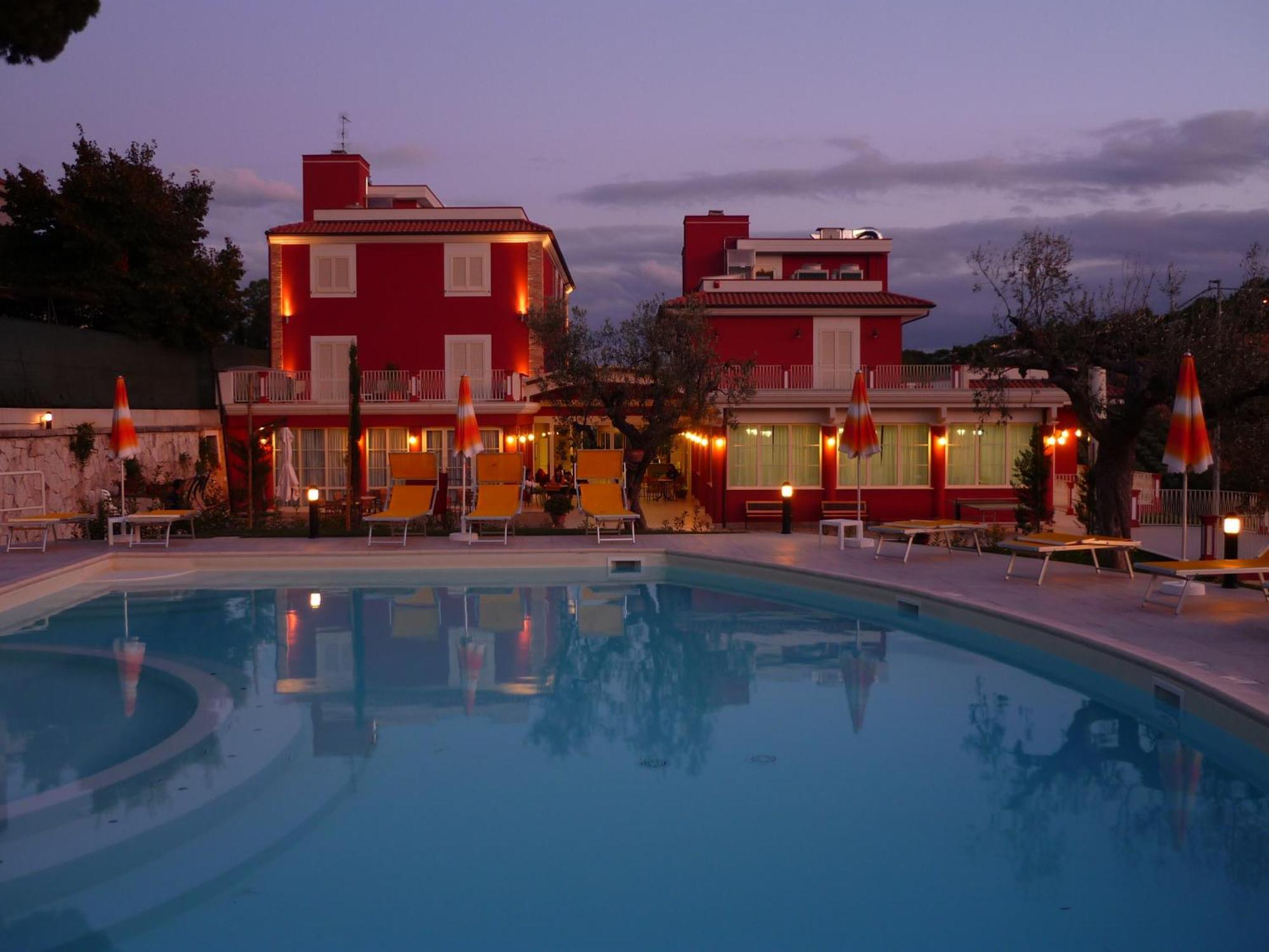 Il Parco Sul Mare Resort & Spa Торторето Удобства фото