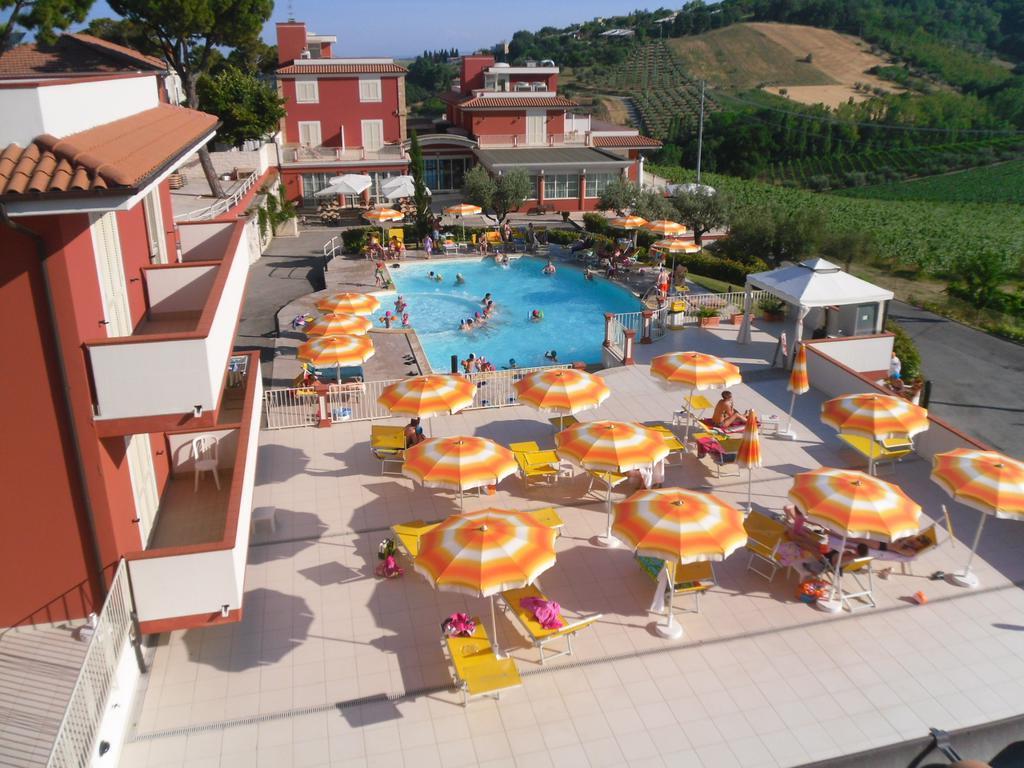 Il Parco Sul Mare Resort & Spa Торторето Экстерьер фото