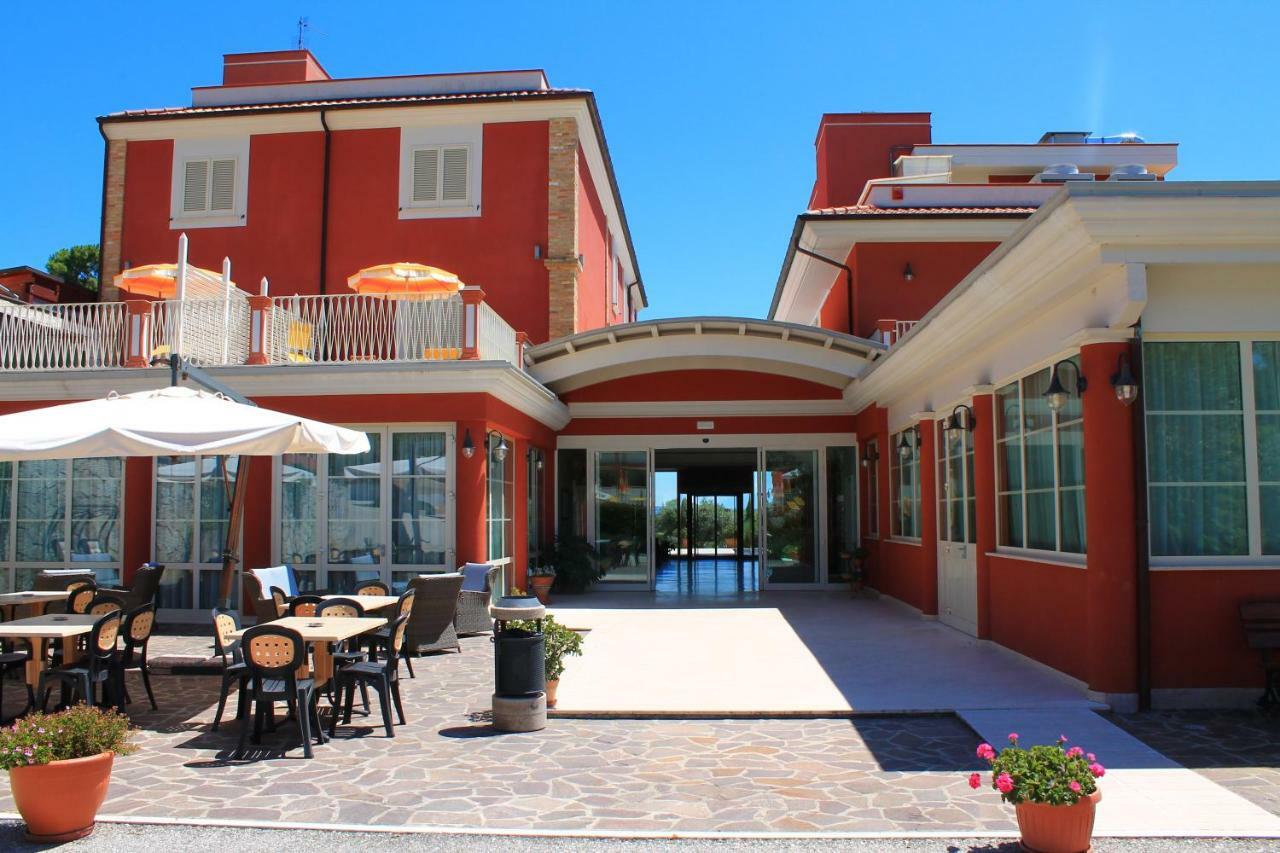 Il Parco Sul Mare Resort & Spa Торторето Экстерьер фото