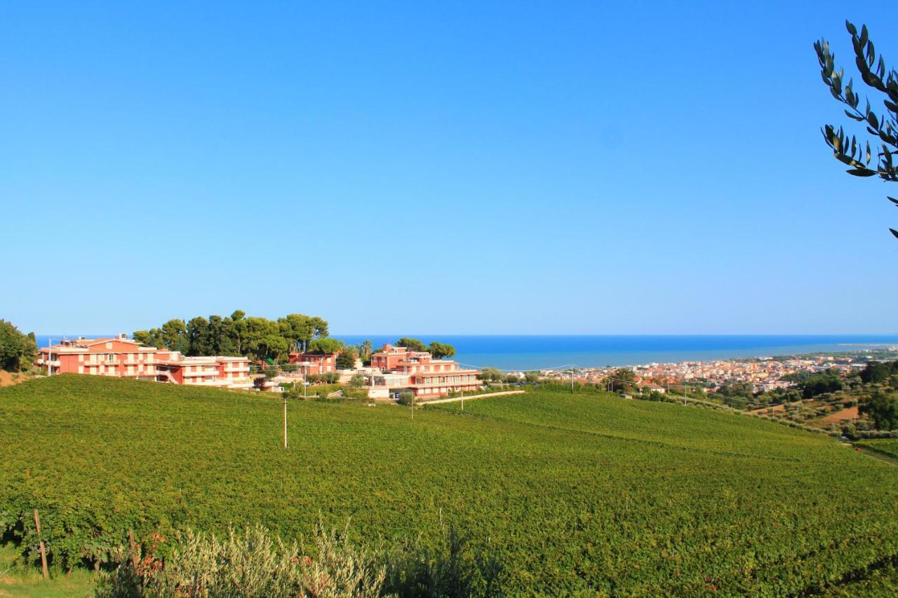 Il Parco Sul Mare Resort & Spa Торторето Экстерьер фото